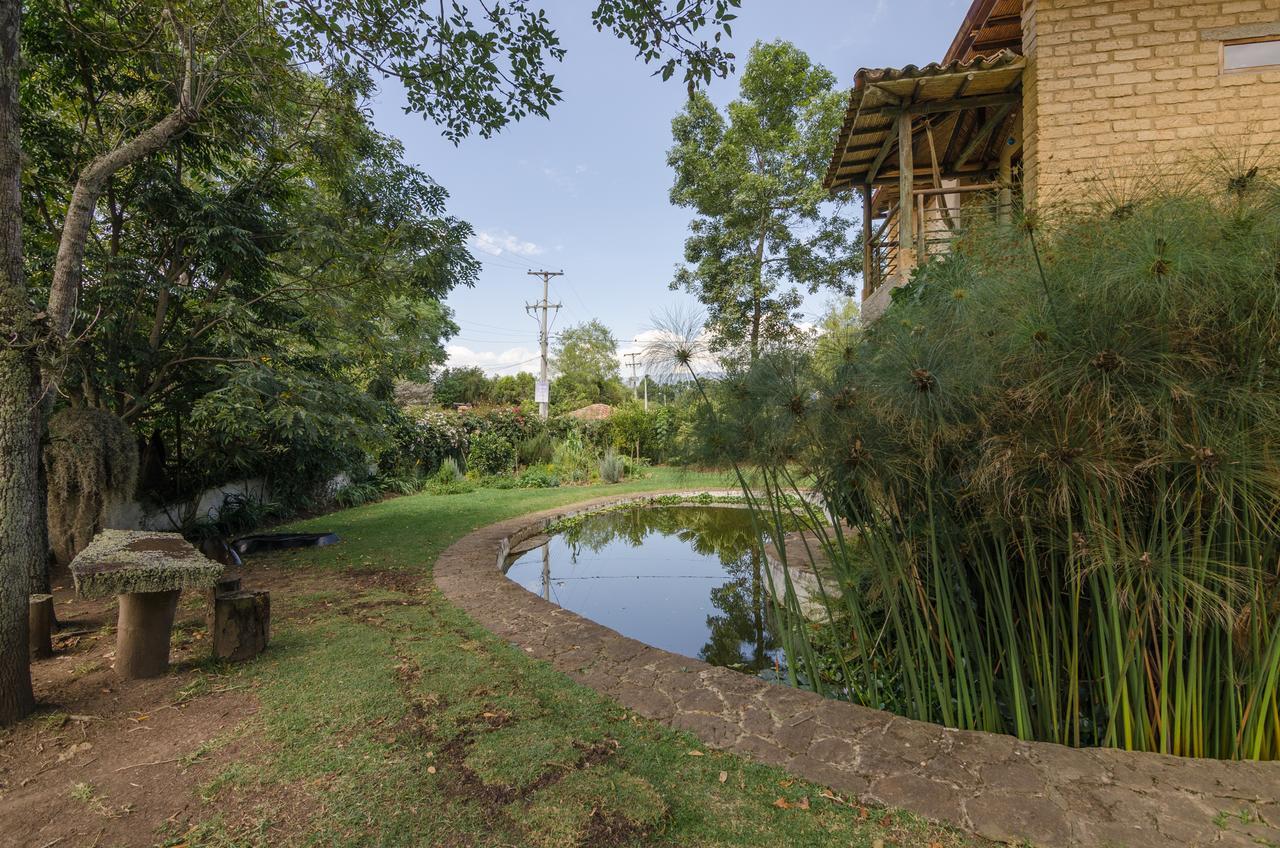 Hostal Casa Del Arte Robles ภายนอก รูปภาพ